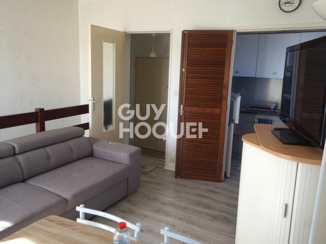 À LOUER – APPARTEMENT MEUBLÉ – EMPLACEMENT EXCEPTIONNEL