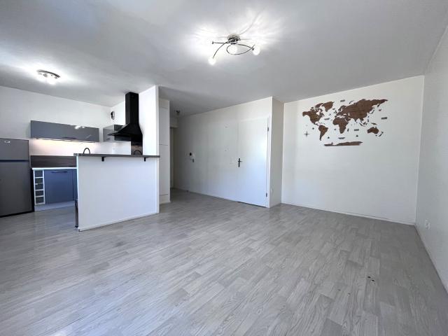 À LOUER Appartement meublé en rez?de?chaussée Résidence récente & sécurisée