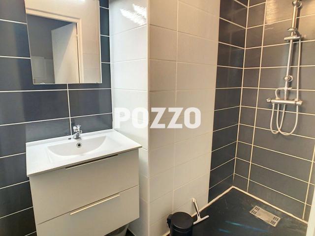 A LOUER Appartement meublé Pontorson 2 pièce s 34 m2 rez d