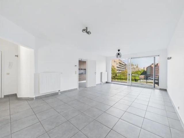 à louer Appartement Molenbeek Saint Jean Rue Auguste van Zande