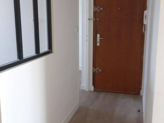 A LOUER APPARTEMENT NON MEUBLE 70m² 13 RUE ADOLPHE LERAY PROXIMITE ST HELIER