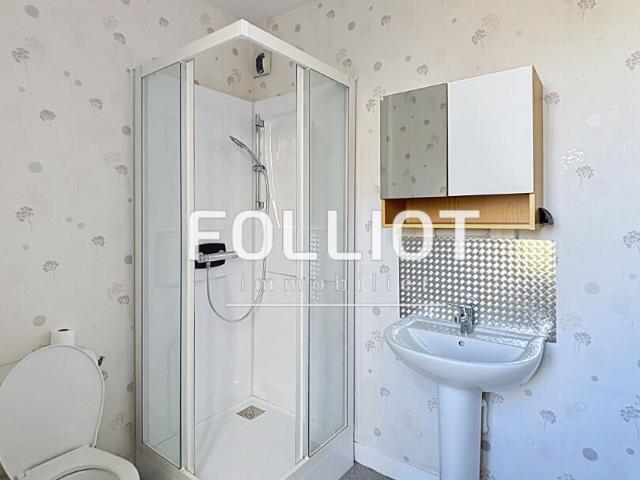 A LOUER Appartement Avranches 1 pièce 25.98 m2