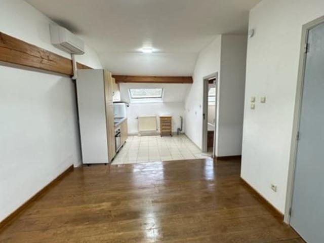 A LOUER APPARTEMENT à Chapele lez Herlaimont