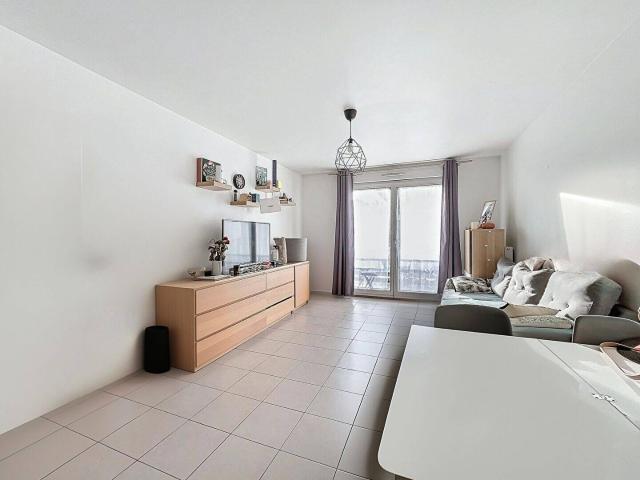 À LOUER: Appartement à Mennecy à 4 min du RER D