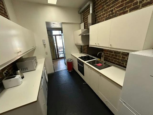 à louer Appartement Anderlecht Rue Wayez