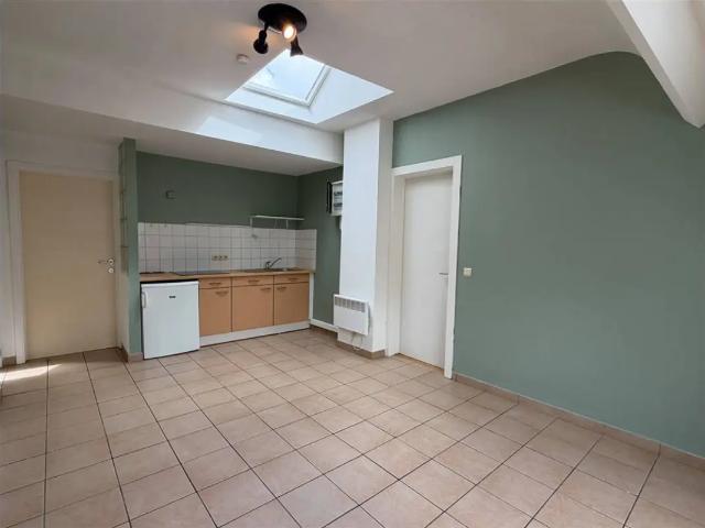 à louer Appartement Basècles Rue des Écoles