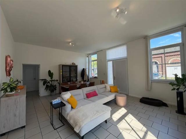 à louer Appartement Beloeil Rue de Mons