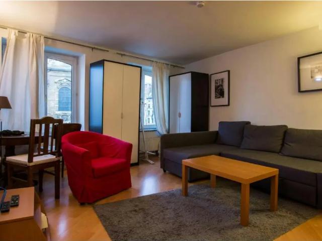 à louer Appartement Bruxelles Place du Béguinage