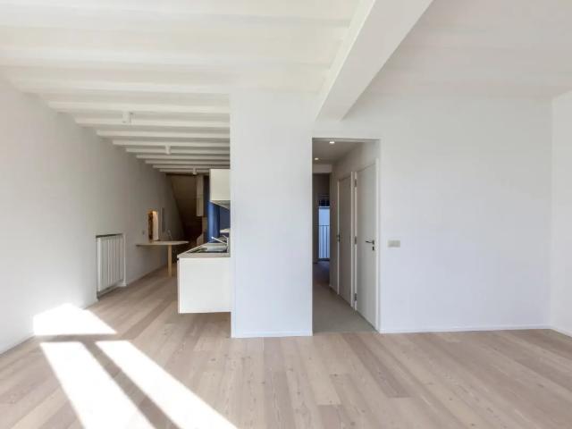 à louer Appartement Bruxelles Quai au Bois à Brûler 45
