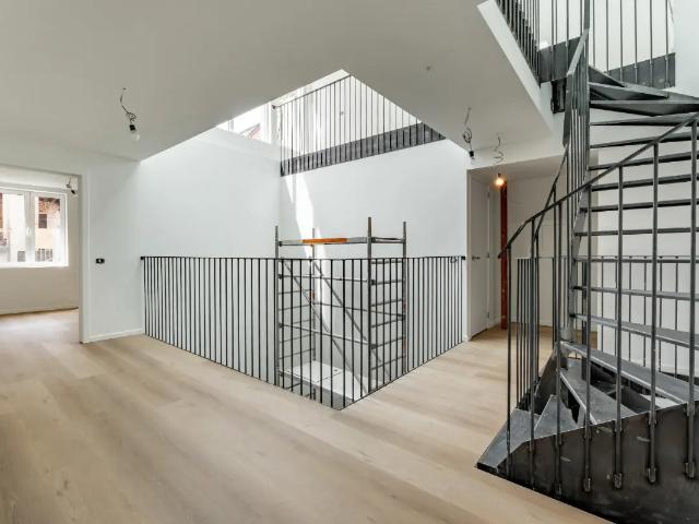 à louer Appartement Bruxelles Rue d'Argent