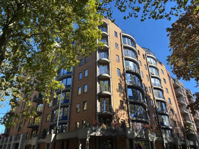 à louer Appartement Charleroi Boulevard Alfred De Fontaine