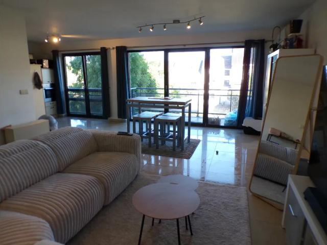 à louer Appartement Châtelet