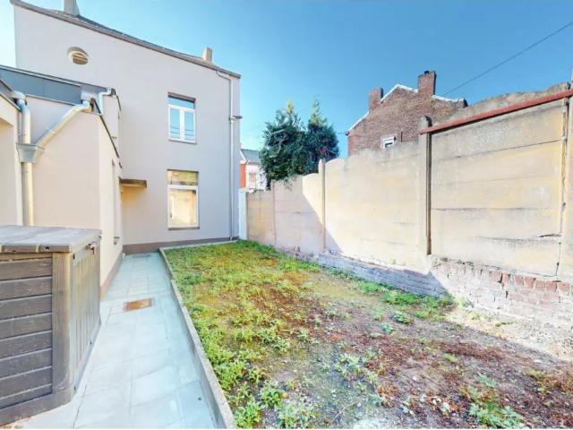 à louer Appartement Courcelles Rue du Taillis