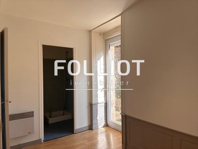 A LOUER: Appartement Ducey Les Cheris 2 pièce s 22.98 m2