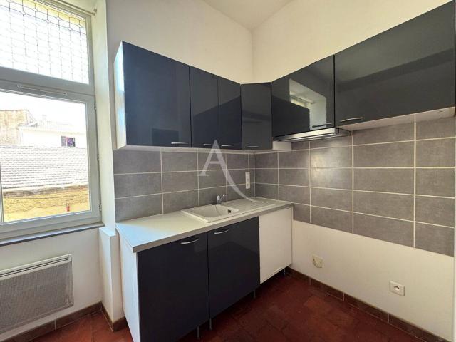 A louer, appartement dans une belle résidence à BEZOUCE