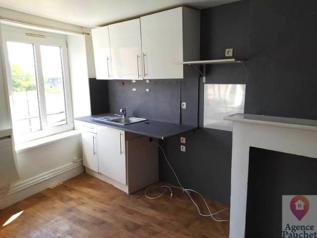 À Louer: Appartement de Caractère T2 Saint Martin Boulogne Centre