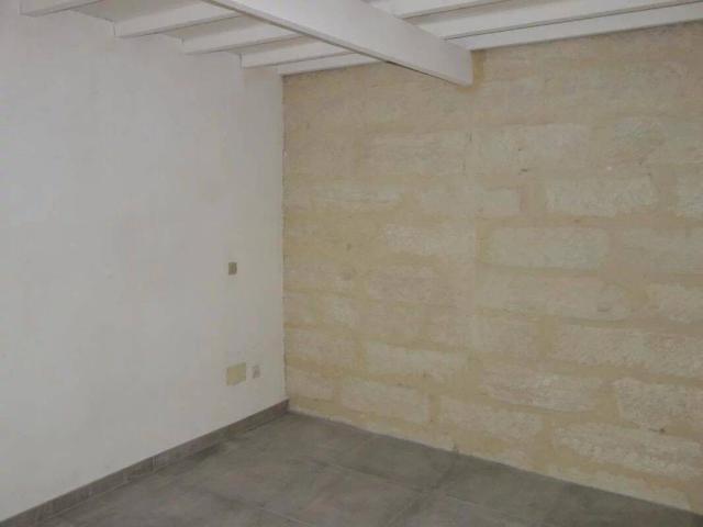 À louer, appartement de type 4 situé au 2? étag