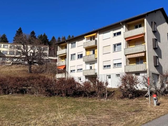 A louer appartement de 3,5 pièces au 1er étage