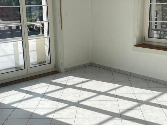 A louer: appartement de 3.5 pièces, balcon Pont 40, St Imier