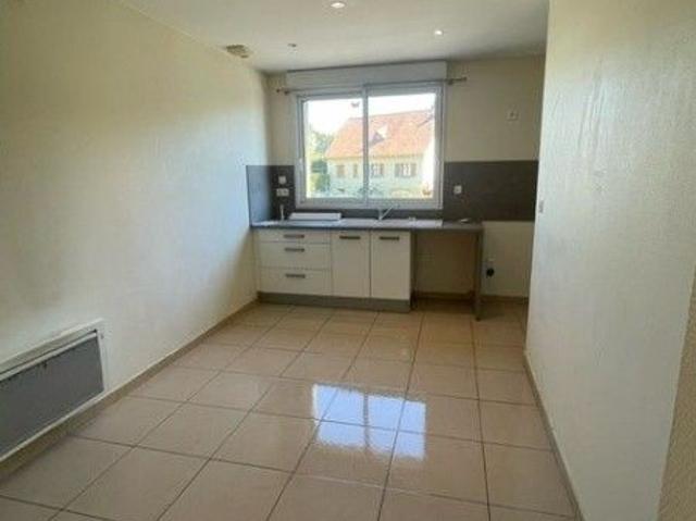 A louer appartement de 3 pièces situé à Bretteville Sur Laize