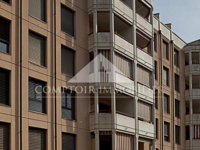 A louer, appartement de 4 pièces au 1er étage Comptoir Immobilier