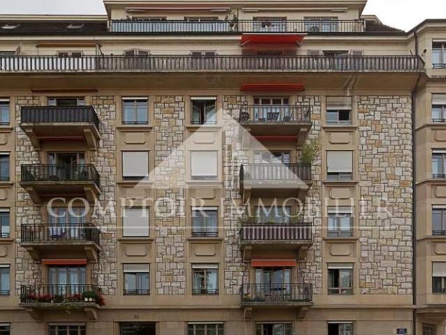 A louer, appartement de 4 pièces au 4ème étage