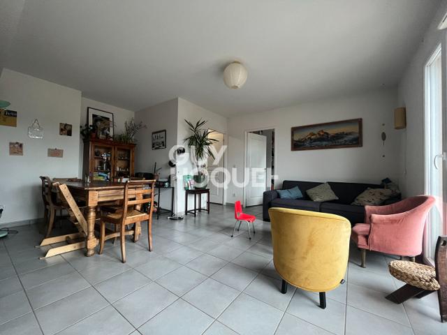 À louer, appartement de 83,26 m², 4 pièces à CREST 26400