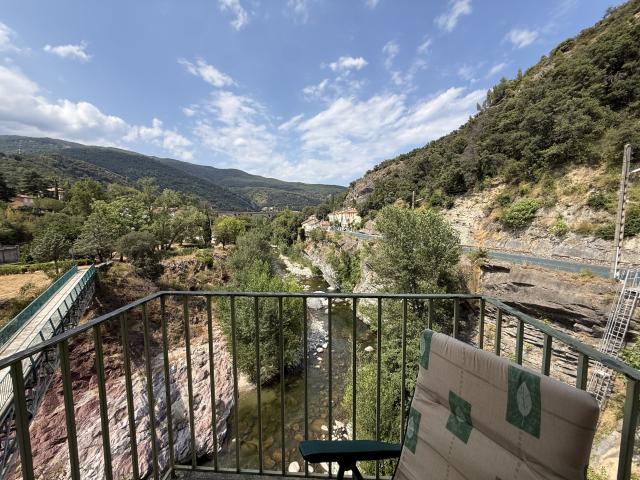 À louer Appartement entièrement rénové de type F3 avec cave Groupement Immobilier 66