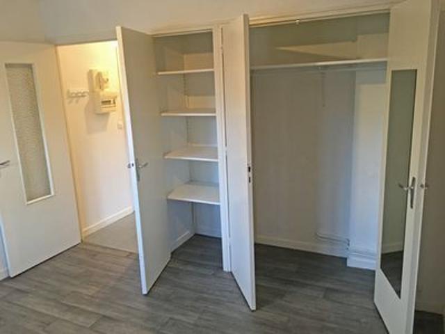 À louer / Appartement F1 / BESANCON PROCHE GARE VIOTTE 35 rue du Chasnot