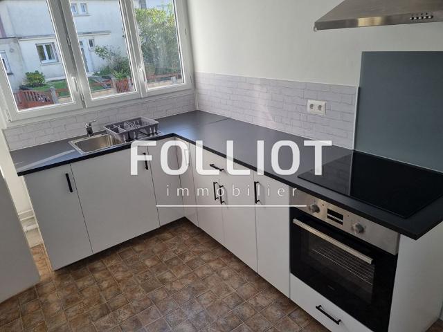 A LOUER Appartement F2 meubl� 50000 Saint L� 1 chambre 47.66 m�