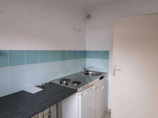 A LOUER APPARTEMENT F2 A FOLSCHVILLER