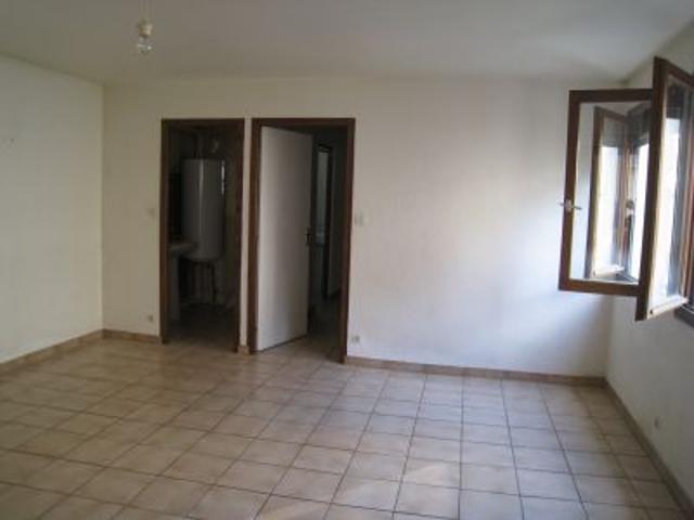 À louer / Appartement F2 / BESANCON centre ville 10 B Rue Jean Petit