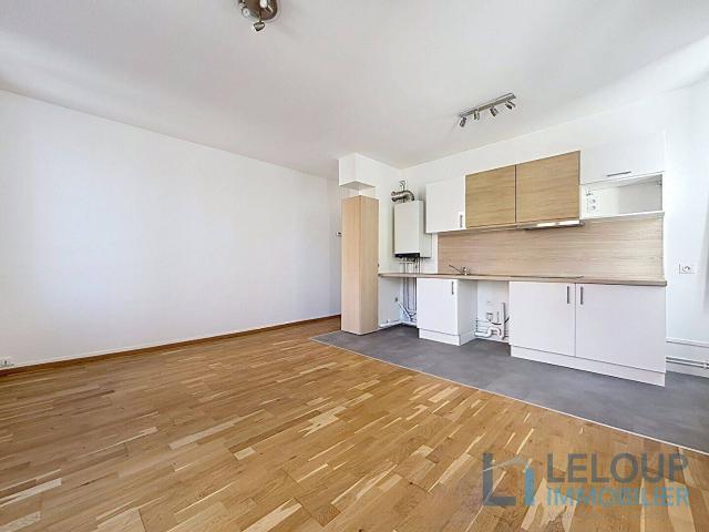 À LOUER Appartement F2 rénové de 49 m² ROUEN, rue du Renard