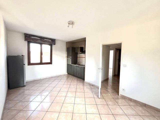 À LOUER – Appartement F2 37m2 entièrement rénové – Lens