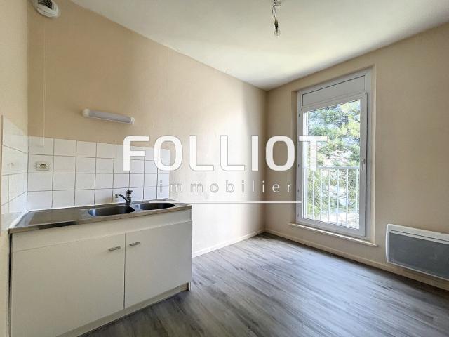 A LOUER Appartement Folligny 2 pièce s 47 m2