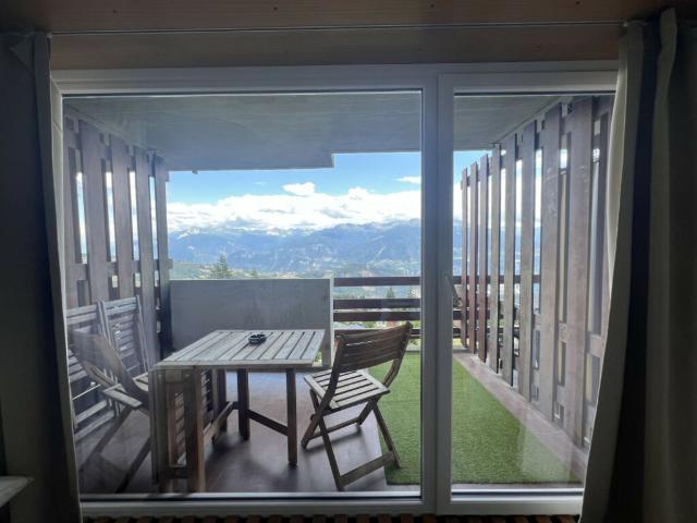 À LOUER Appartement fonctionnel et lumineux avec balcon à Anzère