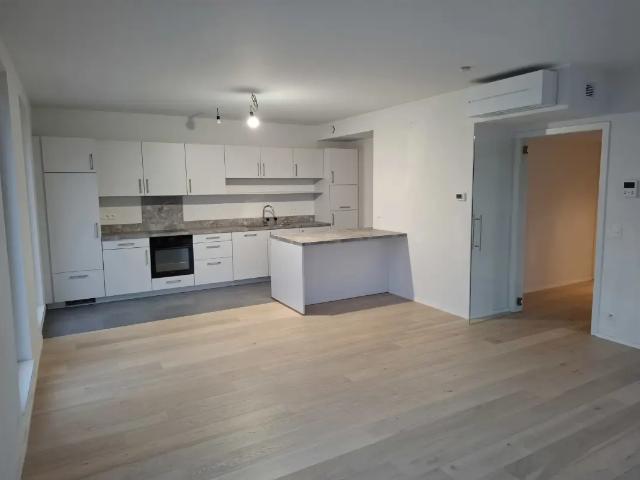 à louer Appartement Fosses la Ville Albert, 1er