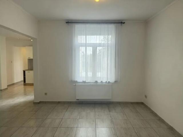 à louer Appartement Gilly Chaussée de Châtelet