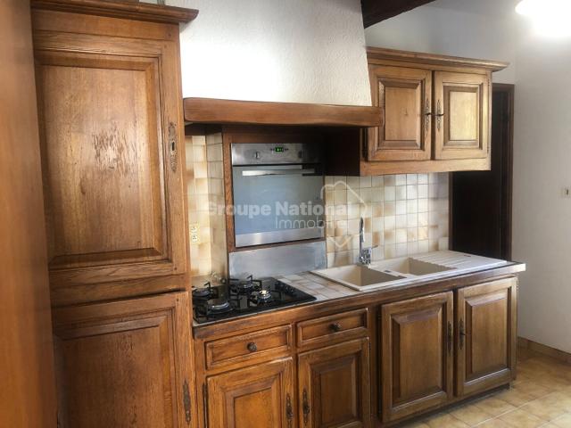 A louer Appartement Ginasservis 3 pièce s 82.72 m2