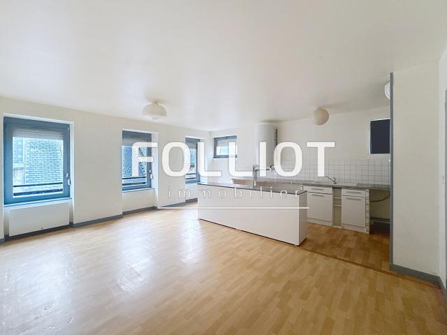 A LOUER Appartement Granville 2 pièce s 48.10 m2