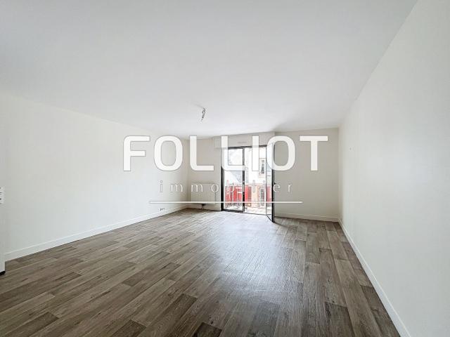 A LOUER Appartement Granville 2 pièce s 62.88 m2