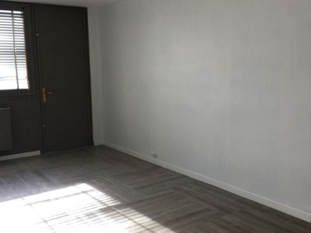 A LOUER Appartement Granville 3 pièces 70 m2