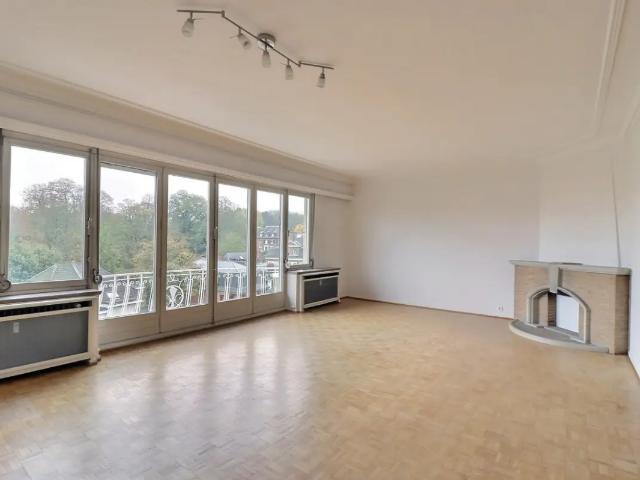 à louer Appartement Ixelles Avenue du Derby