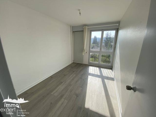 À Louer: Appartement Lumineux avec Ascenseur Résidence Beauma