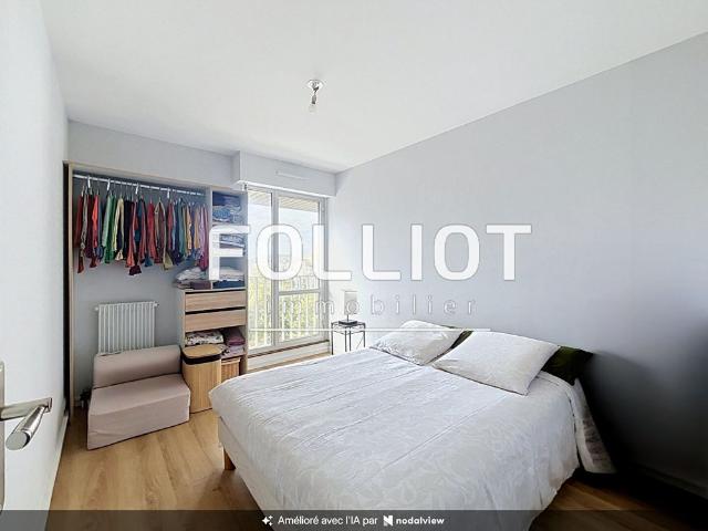A LOUER: Appartement lumineux de 4 pi�ces � Granville 76.71m�