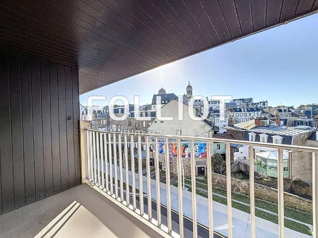 A LOUER: Appartement lumineux de 4 pi�ces � Granville 76.71m�