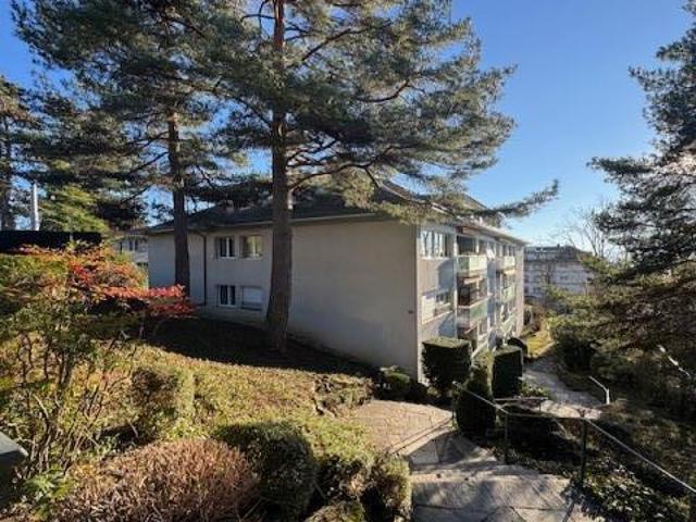 A louer, appartement lumineux de 5.5 pièces en duplex à Pully