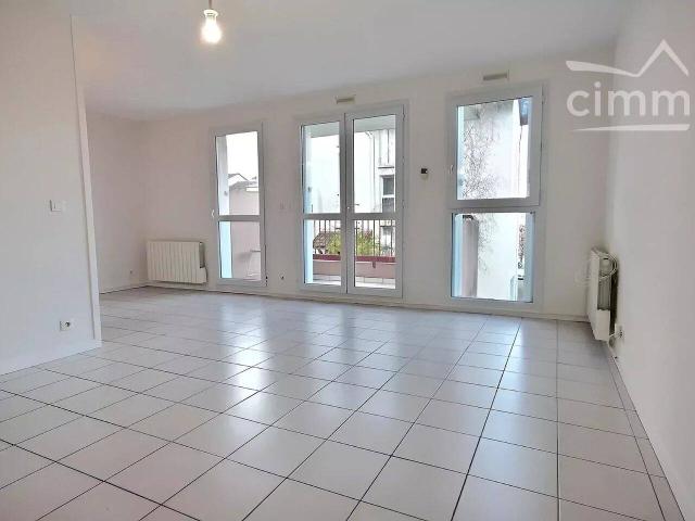 À louer: Appartement lumineux et fonctionnel à Domène 38420