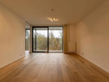 1310, Brabant wallon, Wallonie - Tuin, Parkeerplaats