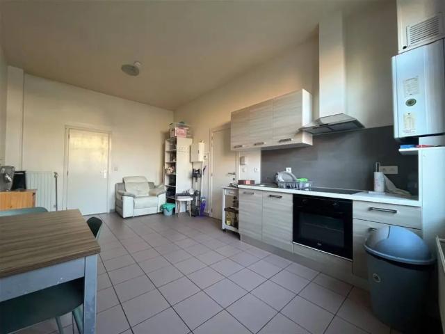 à louer Appartement Leuze en Hainaut Rue du Rempart